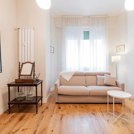 Homeby, Appartamento Tiepolo Milan Exterior photo