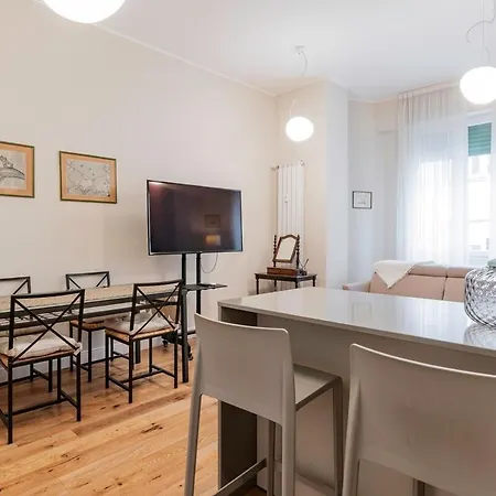 Homeby, Appartamento Tiepolo Milan Exterior photo